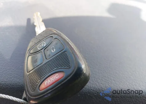 2017 Jeep Patriot Latitude 4X4 z USA, uszkodzony, nr VIN 1C4NJRFB5HD175350